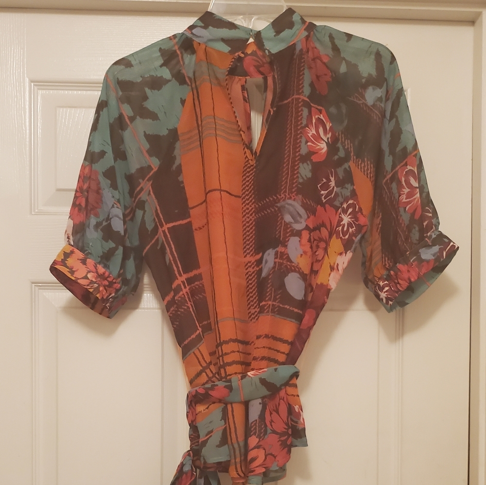 Blouse - Picture 3 of 4